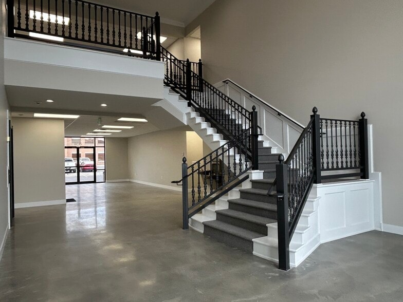 831 E 340 S, American Fork, UT for lease - Building Photo - Image 1 of 8