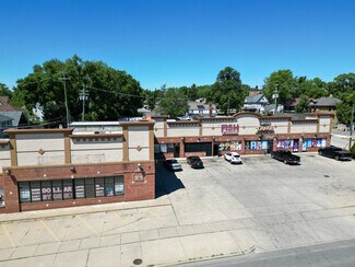 Plus de détails pour 694-704 W Huron St, Pontiac, MI - Commerce de détail à louer