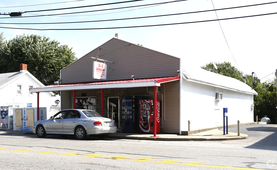 2116 Highway 56, Vevay, IN for sale - Primary Photo - Image 1 of 1