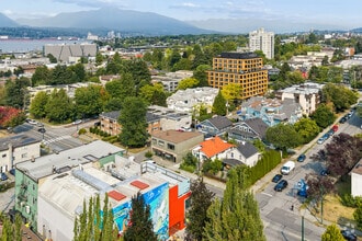636 Commercial Dr, Vancouver, BC - Aerial map view