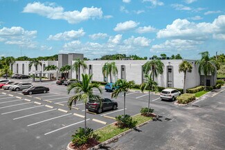 Plus de détails pour 8333 W McNab Rd, Tamarac, FL - Bureau/Médical à louer