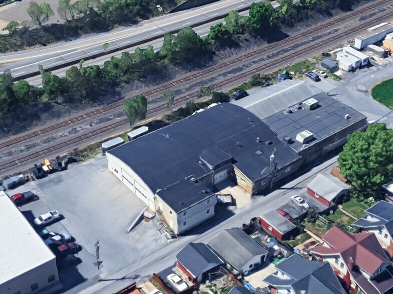 3110 Pike St, Harrisburg, PA à louer - Photo du bâtiment - Image 1 de 4