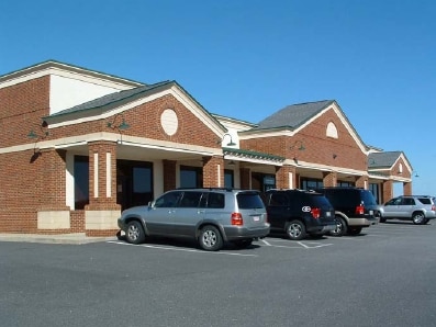 402 Osigian Blvd, Warner Robins, GA for lease Primary Photo- Image 1 of 13