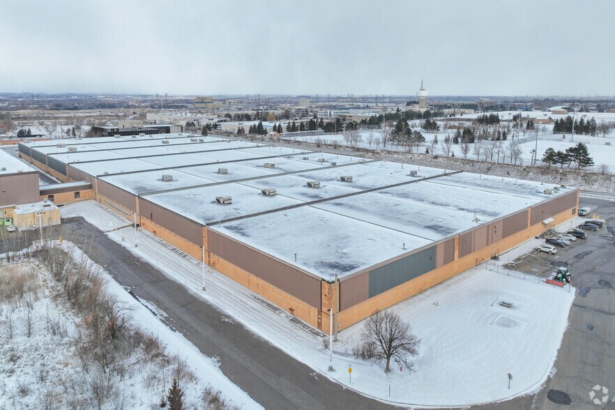 4175 14th Ave, Markham, ON à louer - Photo du bâtiment - Image 1 de 3