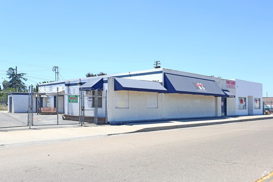 1815 W Front St, Selma, CA à louer - Photo du bâtiment - Image 2 de 15
