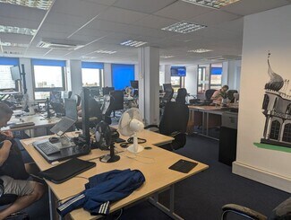 Plus de détails pour 1-2 Queen Sq, Brighton - Bureau, Commerce de détail à louer