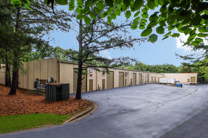 255 Riverchase Pky E, Hoover, AL à louer - Photo du bâtiment - Image 3 de 7