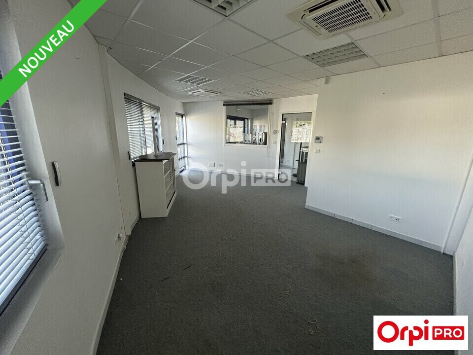 Office in Valence for sale Interior Photo- Image 1 of 11