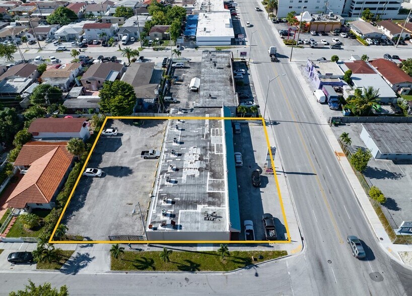 1200-1240 E 4th Ave, Hialeah, FL à louer - Aérien - Image 2 de 5