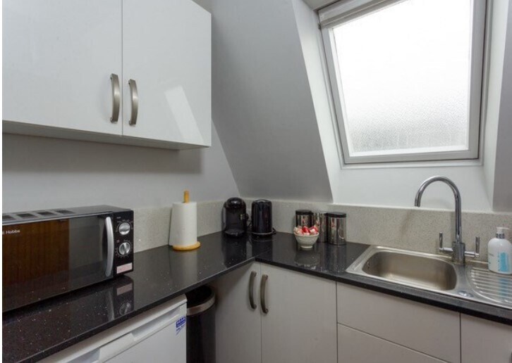 102-104 Church Rd, Teddington à louer - Photo intérieure - Image 3 de 5