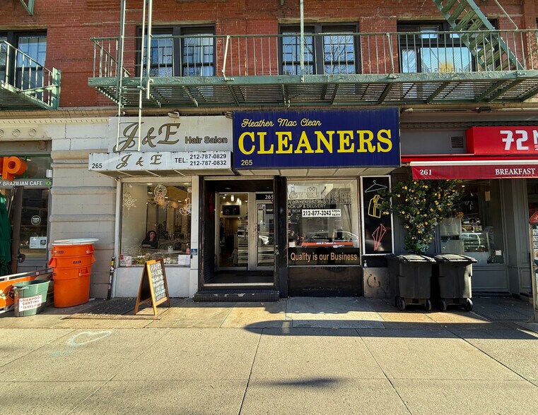 265 Columbus Ave, New York, NY for lease - Building Photo - Image 1 of 3