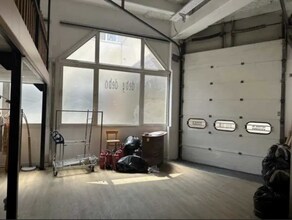 51 Rue De Presles, Aubervilliers for lease Interior Photo- Image 1 of 4