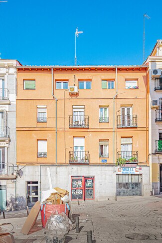Plus de détails pour Calle del Calvario, Madrid - Commerce de détail à louer