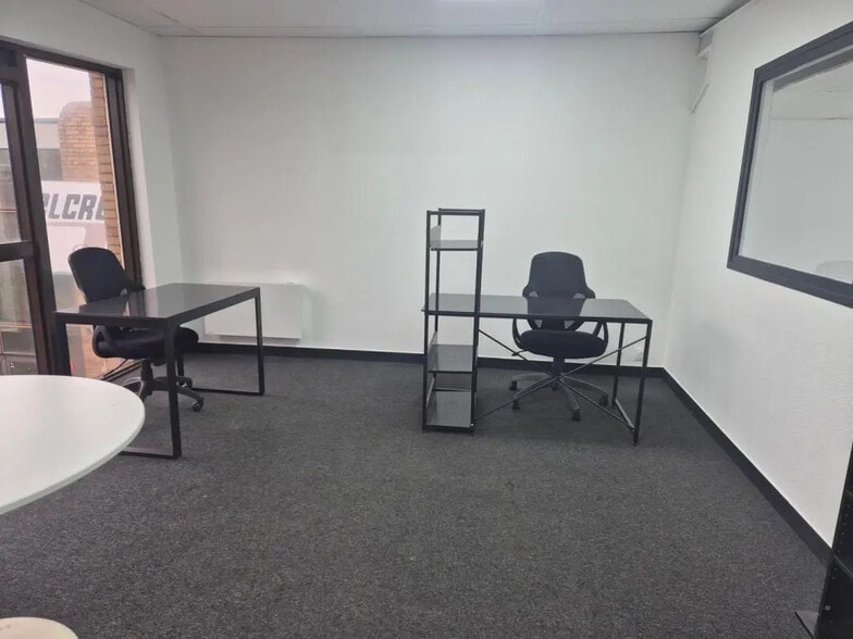 Industriel dans Le Thillay à louer - Photo intérieure - Image 3 de 11