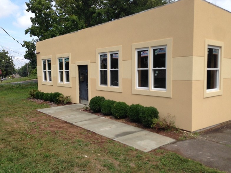 197 Kensington Rd, Berlin, CT for sale - Building Photo - Image 2 of 3