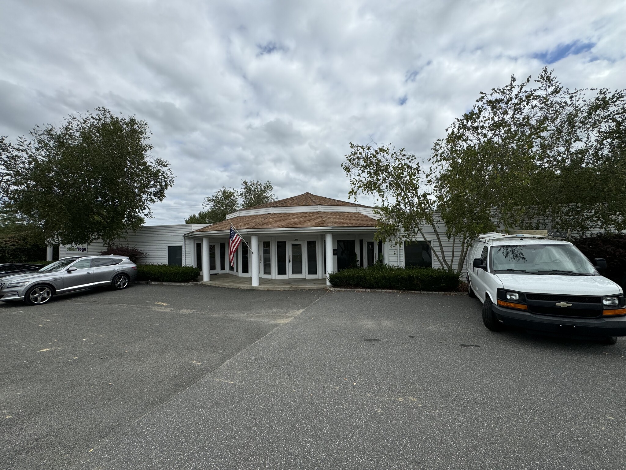 375 Danbury Rd, New Milford, CT for sale Building Photo- Image 1 of 6