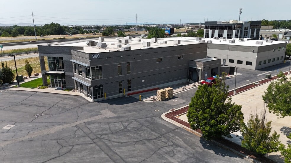 360 S 200 W, Farmington, UT for lease - Building Photo - Image 2 of 2