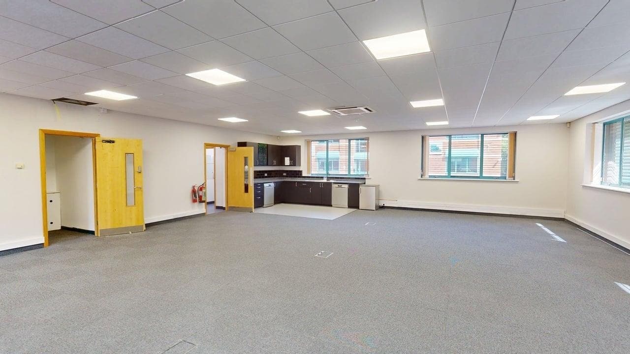 Tancred Clos, Leamington Spa for lease Building Photo- Image 1 of 6