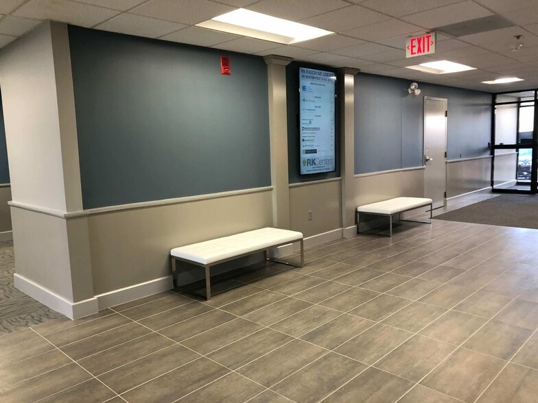 201 Boston Post Rd W, Marlborough, MA for lease - Interior Photo - Image 2 of 3