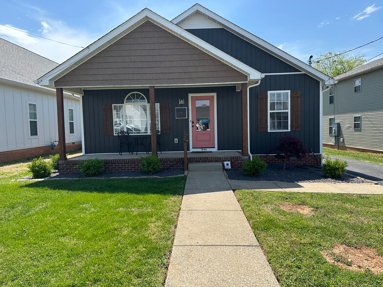 1244 Magnolia St, Bowling Green, KY for sale - Primary Photo - Image 1 of 16