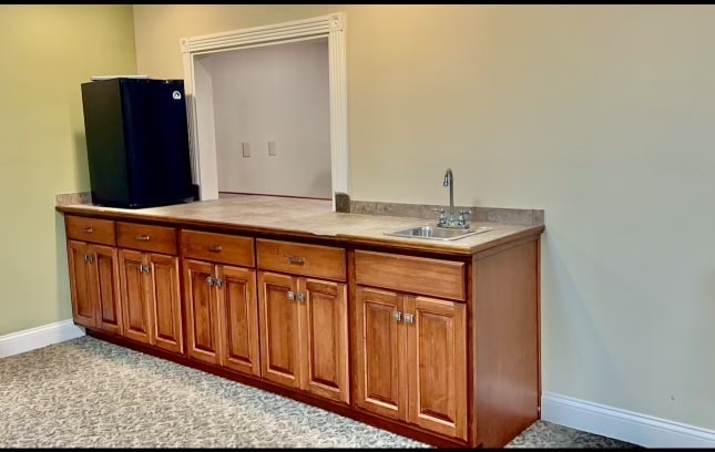 104 Progress Dr, Frankfort, KY for sale - Interior Photo - Image 3 of 19