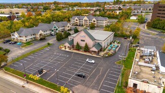 More details for 11473 Chester Rd, Sharonville, OH - Retail for Sale