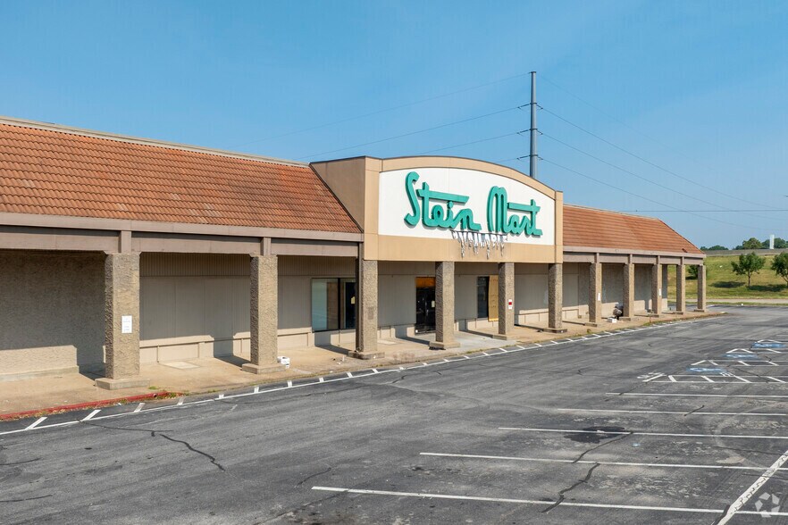 5112 S Harvard Ave, Tulsa, OK for sale - Primary Photo - Image 1 of 1