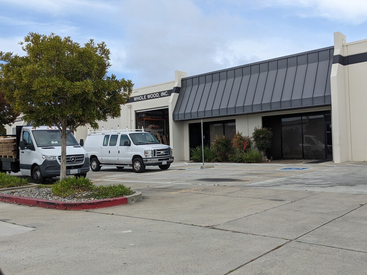 1100 Industrial Rd, San Carlos, CA 94070 - Unité 5 - - Photo intérieure - Image 2 of 7