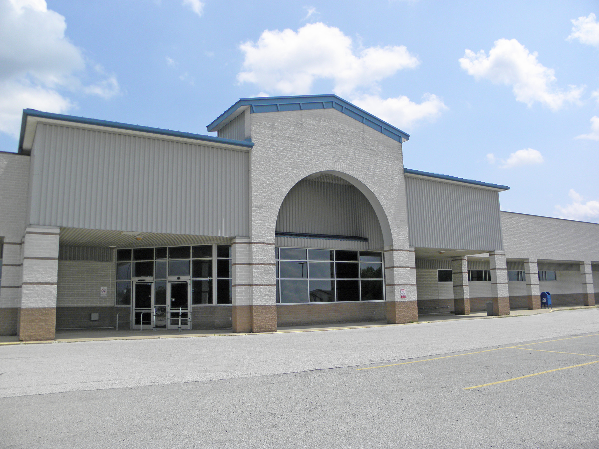 9244-9300 Market Square Dr, Streetsboro, OH for lease Building Photo- Image 1 of 4