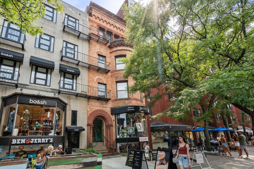 176 Newbury St, Boston, MA à louer - Photo du bâtiment - Image 1 de 4