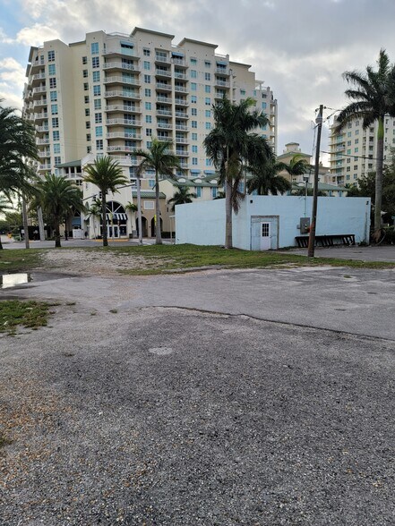 417 N Federal Hwy, Boynton Beach, FL à vendre - Photo du bâtiment - Image 3 de 11