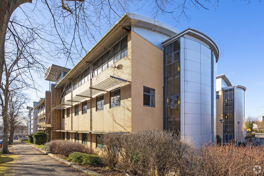 51 De Montfort St, Leicester à louer - Photo du bâtiment - Image 2 de 5