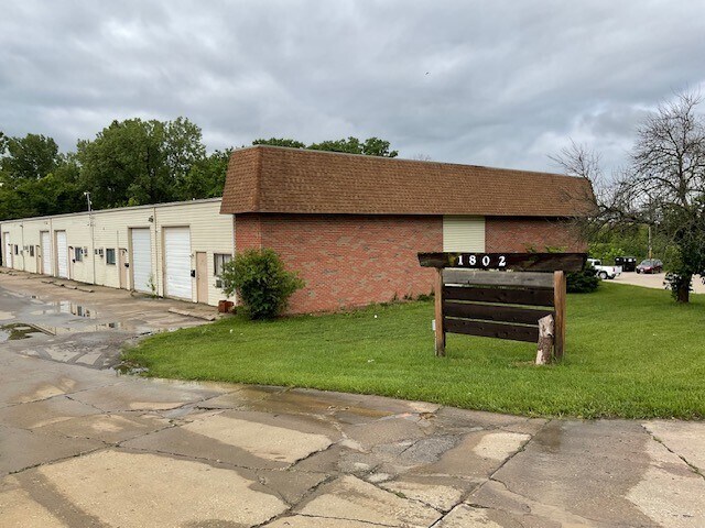 1802 Vandiver Dr, Columbia, MO for sale Building Photo- Image 1 of 11