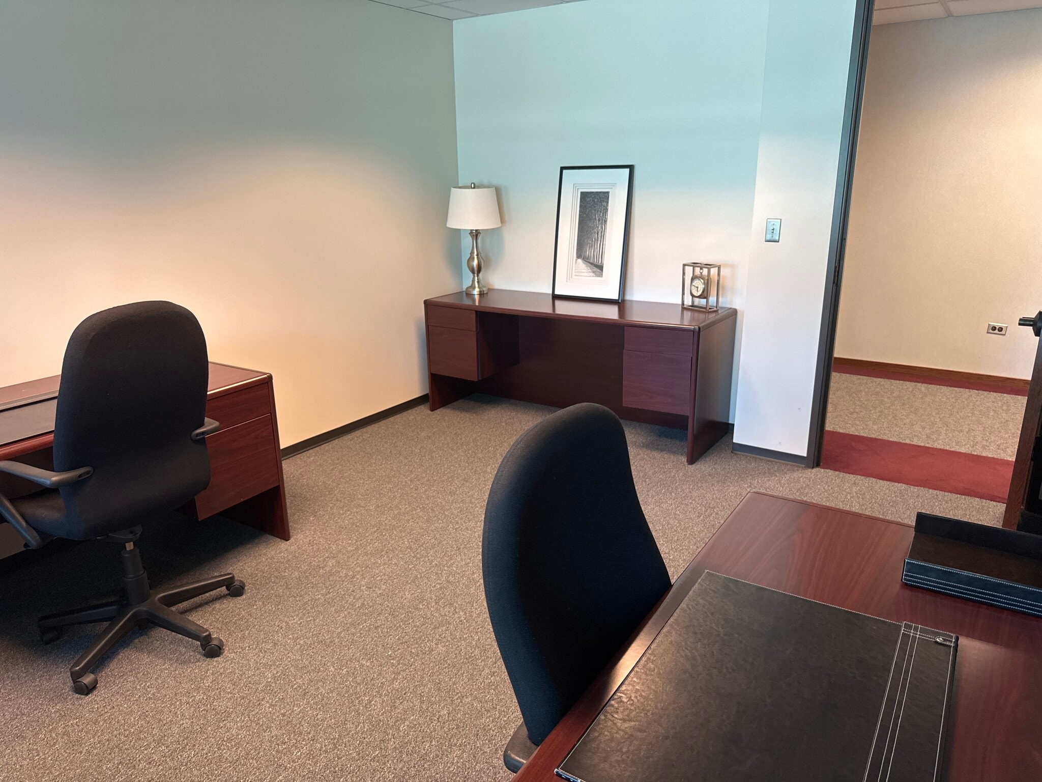 27475 Ferry Rd, Warrenville, IL à louer Photo intérieure- Image 1 de 2