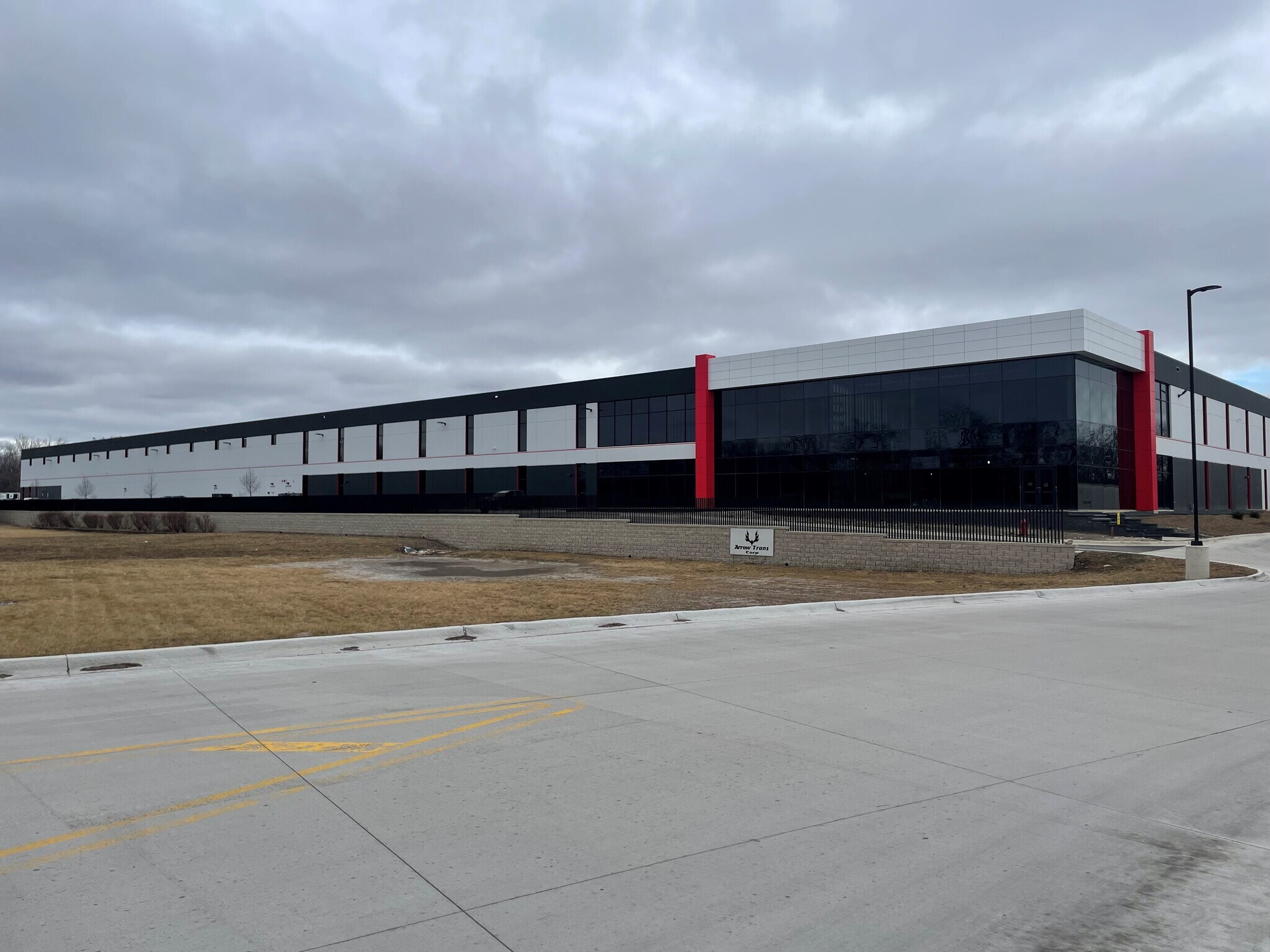 1033 N Villa Ave, Villa Park, IL à louer Photo du bâtiment- Image 1 de 2