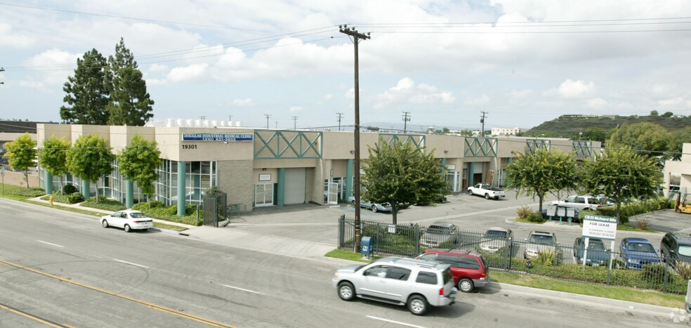 19301 S Santa Fe Ave, Compton, CA à louer - Photo du bâtiment - Image 2 de 6