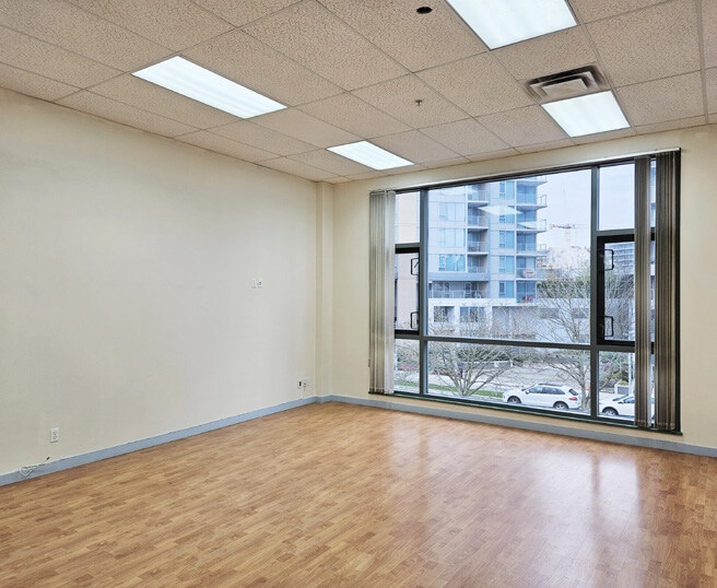 3779 Sexsmith Rd, Richmond, BC for sale - Interior Photo - Image 3 of 4