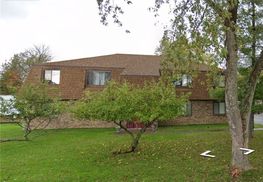 62 Knowlton Ave, Lackawanna, NY à vendre - Photo principale - Image 1 de 1