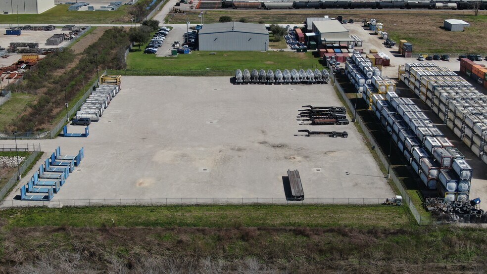 4700 New West Rd, Pasadena, TX à louer - Photo du bâtiment - Image 3 de 4