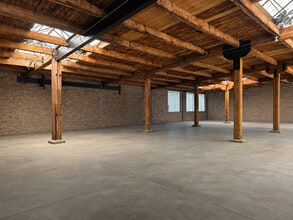 1686 N Ada St, Chicago, IL for lease Interior Photo- Image 2 of 3