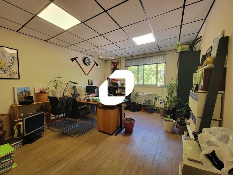 Bureau dans Évry-Courcouronnes à vendre - Photo intérieure - Image 3 de 16