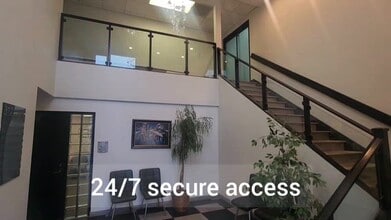 312 S Juniper St, Escondido, CA à louer - Vidéo sur l’inscription commerciale 