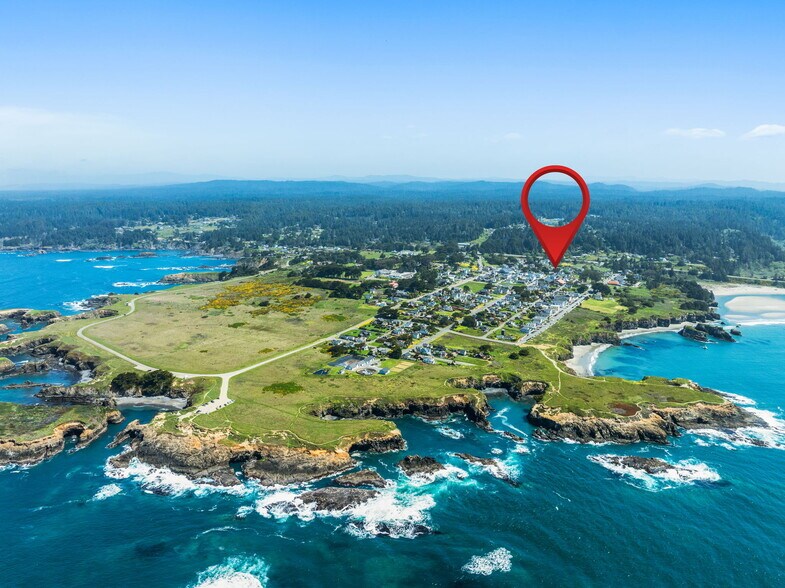 10481 Lansing St, Mendocino, CA à vendre - Aérien - Image 3 de 18