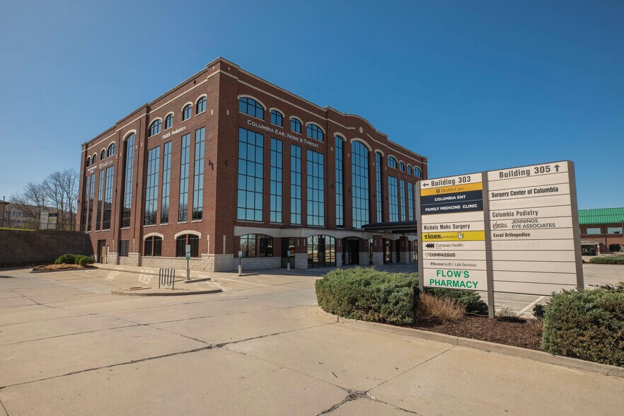303 N Keene St, Columbia, MO à vendre - Photo du bâtiment - Image 3 de 11