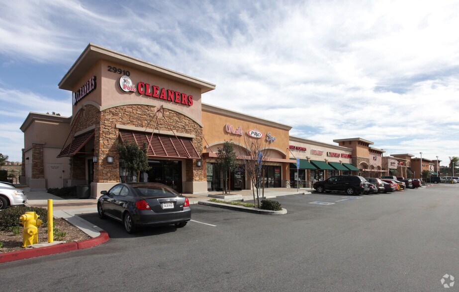 29910 Murrieta Hot Springs Rd, Murrieta, CA à louer - Photo du bâtiment - Image 2 de 15