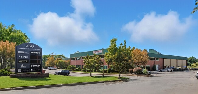 Plus de détails pour 350 Myles Standish Blvd, Taunton, MA - Bureau à louer