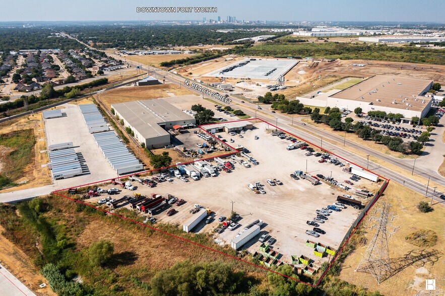 3900 N Beach St, Haltom City, TX à louer - Photo du bâtiment - Image 2 de 5