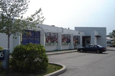 1016 Niagara Falls Blvd, Tonawanda, NY à vendre - Photo du bâtiment - Image 3 de 5