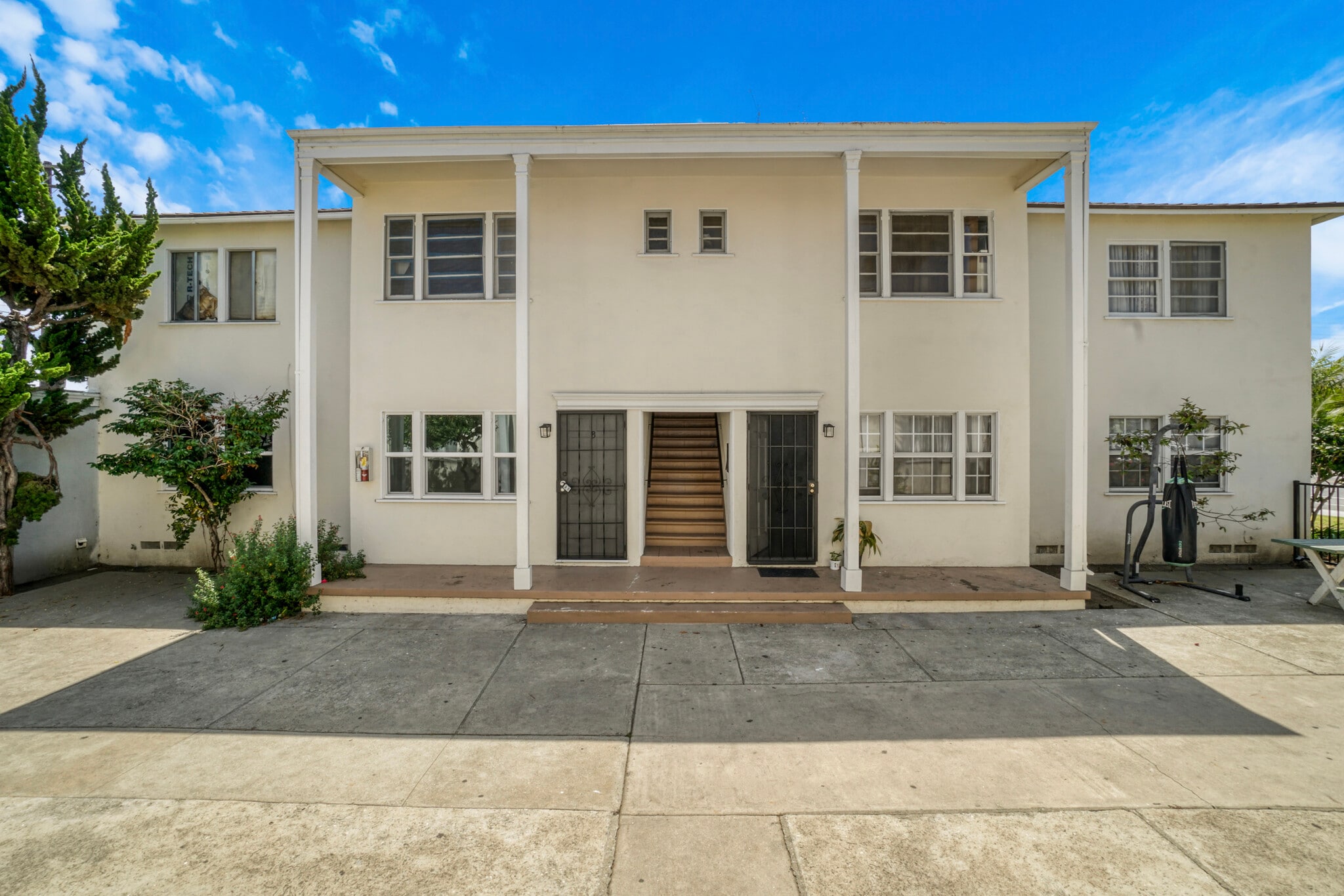 12320 Washington Pl, Los Angeles, CA à vendre Photo du bâtiment- Image 1 de 20