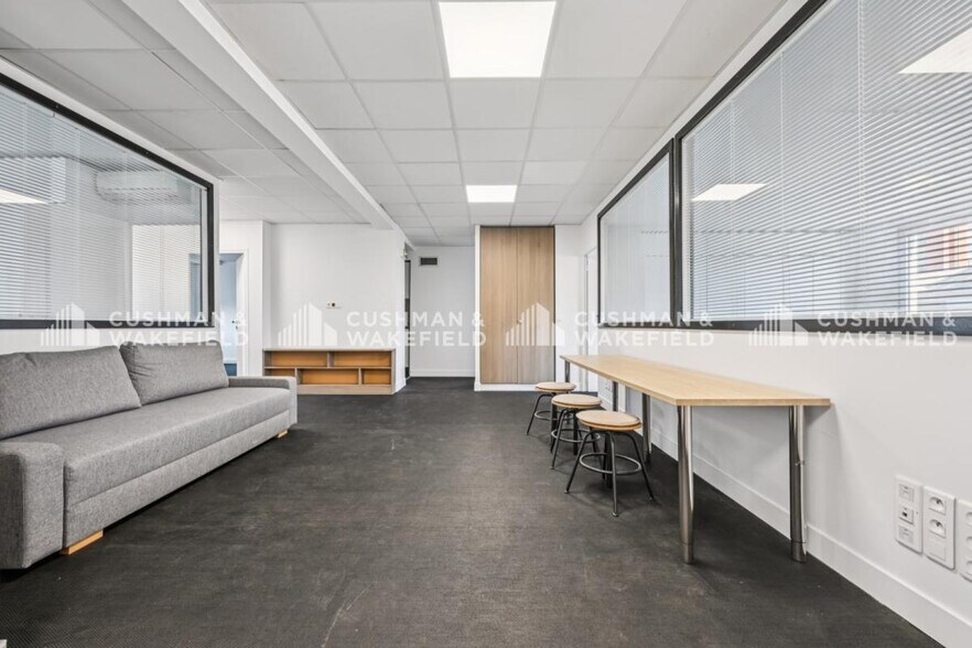 Bureau dans Boulogne-Billancourt à louer - Photo du bâtiment - Image 3 de 10